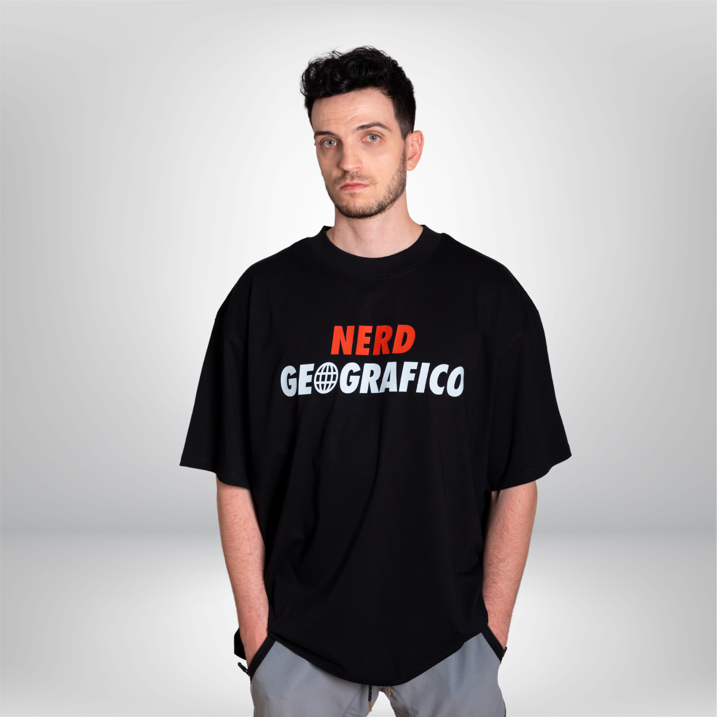 T-Shirt Oversize: Nerd geografico